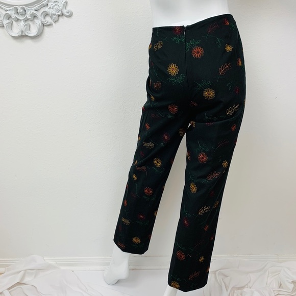 Nicole Studio / Black Embroider Flowers - Picture 4 of 8